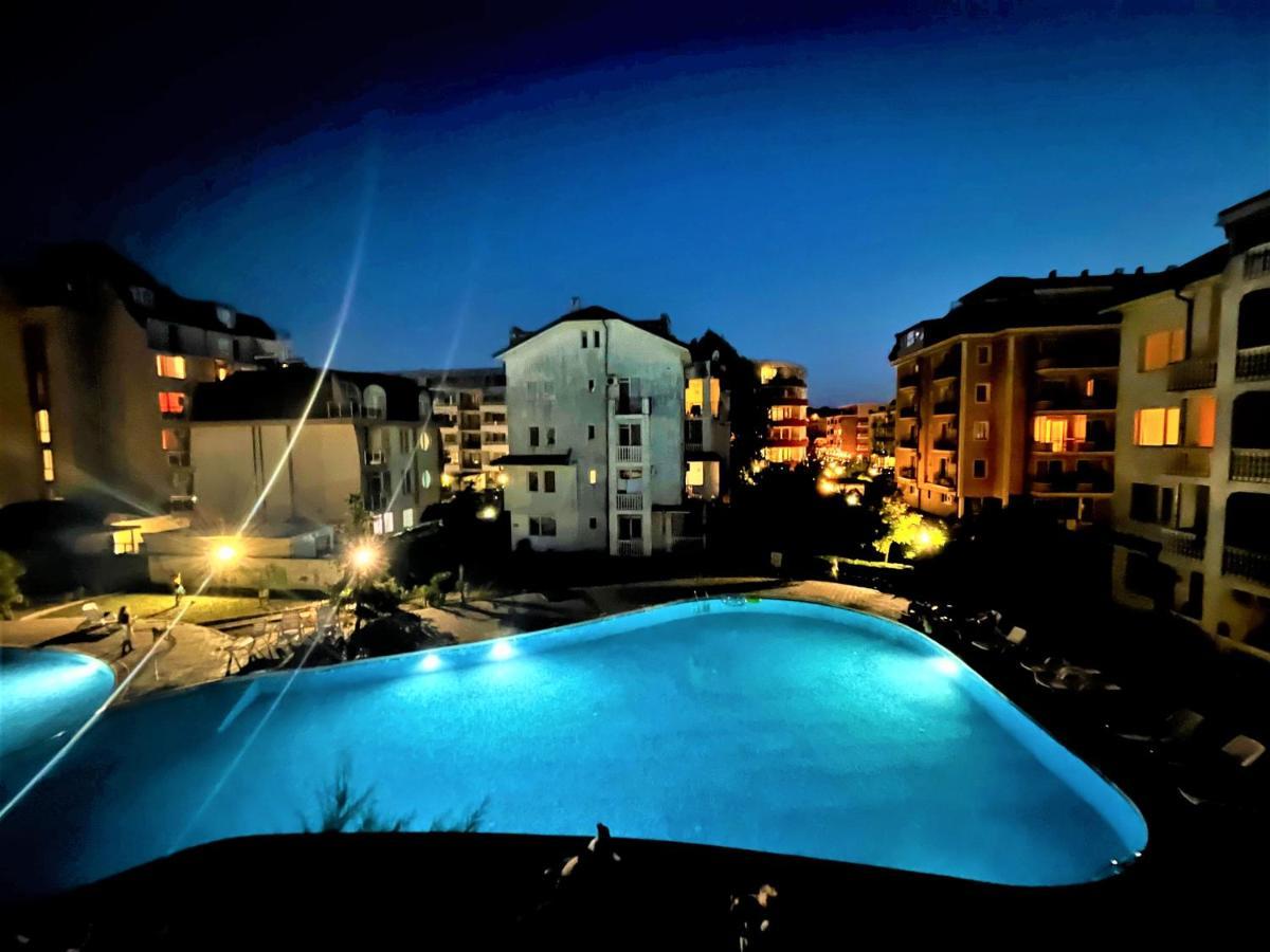 Bravo 5 Holiday Home Sunny Beach Esterno foto