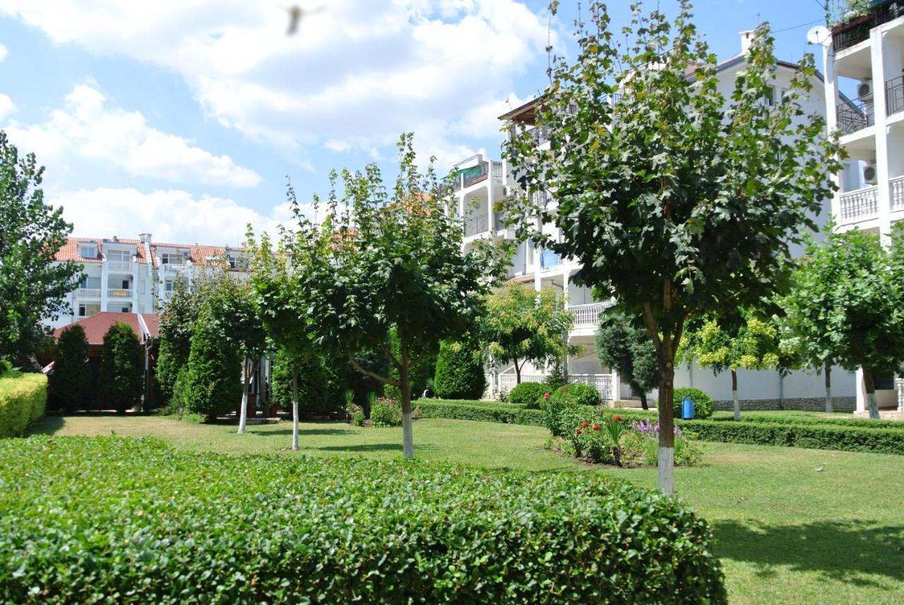 Bravo 5 Holiday Home Sunny Beach Esterno foto