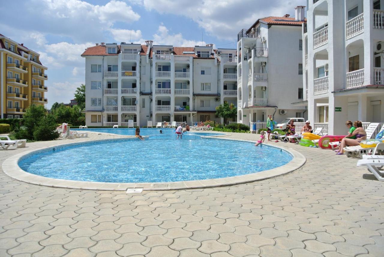 Bravo 5 Holiday Home Sunny Beach Esterno foto