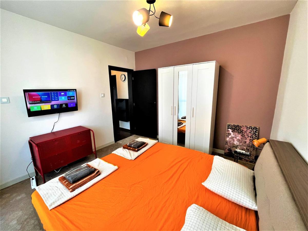 Bravo 5 Holiday Home Sunny Beach Esterno foto
