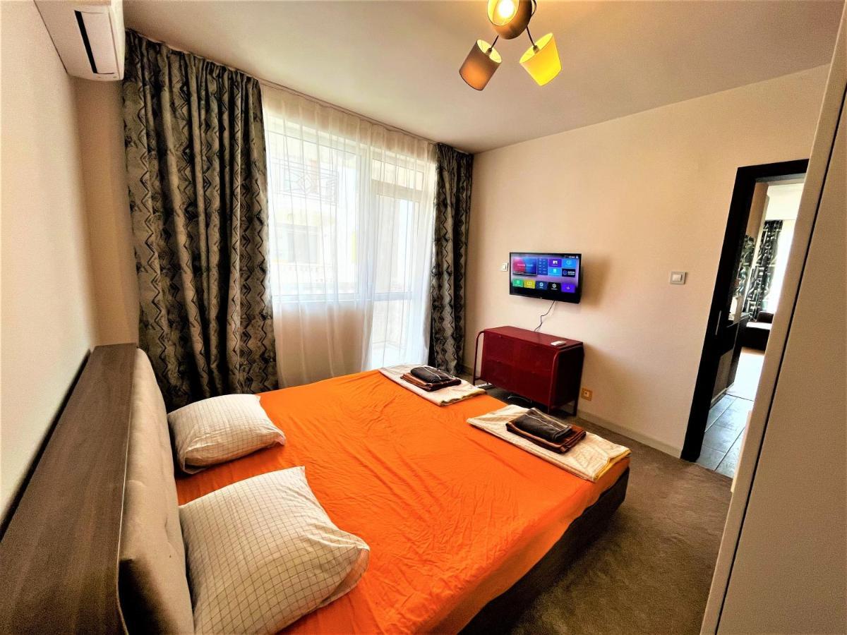 Bravo 5 Holiday Home Sunny Beach Esterno foto