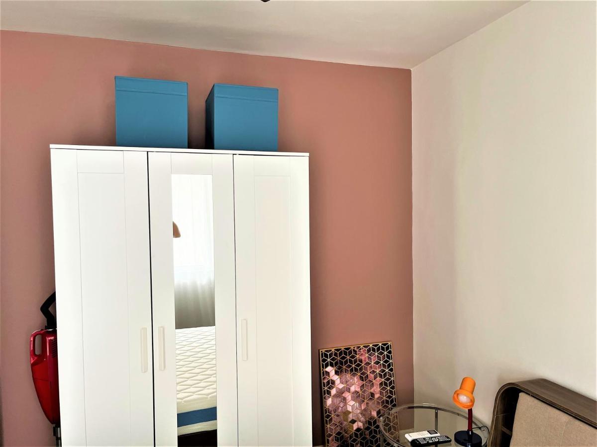 Bravo 5 Holiday Home Sunny Beach Esterno foto