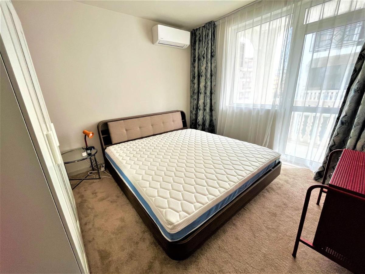 Bravo 5 Holiday Home Sunny Beach Esterno foto